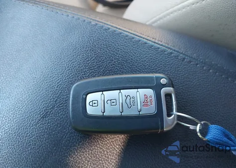 2013 Hyundai Sonata Hybrid Limited z USA, uszkodzony, nr VIN KMHEC4A46DA080504